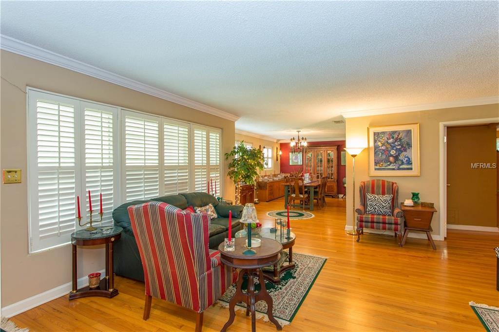 1245 NOTTINGHAM STREET, ORLANDO, Florida 32803, 3 Bedrooms Bedrooms, 8 Rooms Rooms,2 BathroomsBathrooms,Residential,For sale,NOTTINGHAM,O5518603