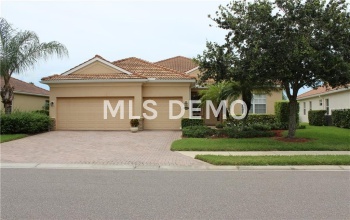 442 GRAND PRESERVE COVE, BRADENTON, Florida 34212, 4 Bedrooms Bedrooms, 8 Rooms Rooms,2 BathroomsBathrooms,Residential,For sale,GRAND PRESERVE,U7830079