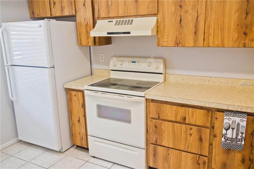 2641 WOODGATE LANE, SARASOTA, Florida 34231, 2 Bedrooms Bedrooms, 5 Rooms Rooms,2 BathroomsBathrooms,Residential,For sale,WOODGATE,A4199203