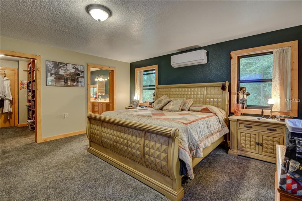 1116 HEARTWOOD DRIVE, DELAND, Florida 32720, 4 Bedrooms Bedrooms, 10 Rooms Rooms,3 BathroomsBathrooms,Residential,For sale,HEARTWOOD,V4721443