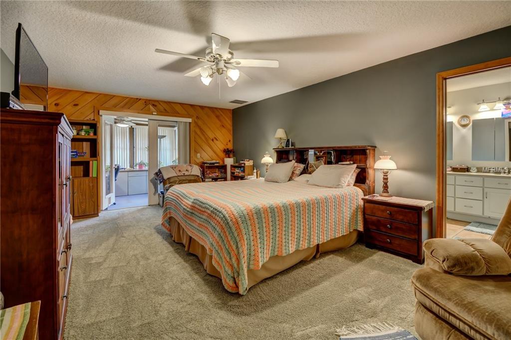 1116 HEARTWOOD DRIVE, DELAND, Florida 32720, 4 Bedrooms Bedrooms, 10 Rooms Rooms,3 BathroomsBathrooms,Residential,For sale,HEARTWOOD,V4721443