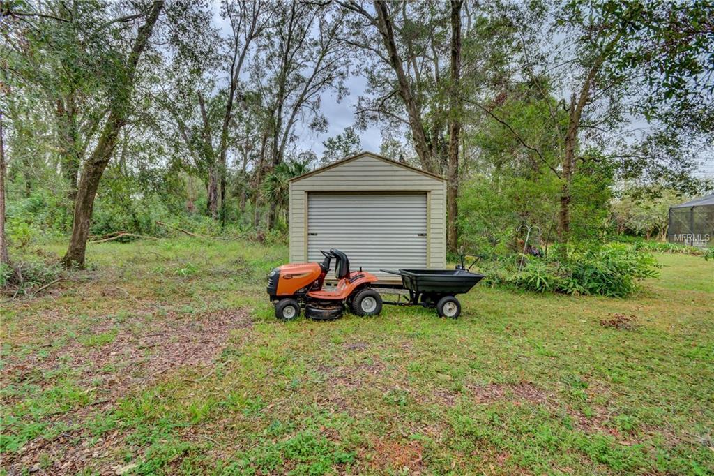 1116 HEARTWOOD DRIVE, DELAND, Florida 32720, 4 Bedrooms Bedrooms, 10 Rooms Rooms,3 BathroomsBathrooms,Residential,For sale,HEARTWOOD,V4721443