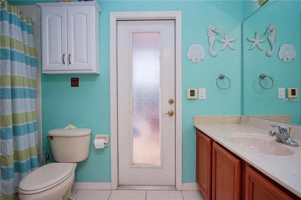 9005 PINEBREEZE DRIVE, RIVERVIEW, Florida 33578, 5 Bedrooms Bedrooms, 10 Rooms Rooms,3 BathroomsBathrooms,Residential,For sale,PINEBREEZE,T2916904