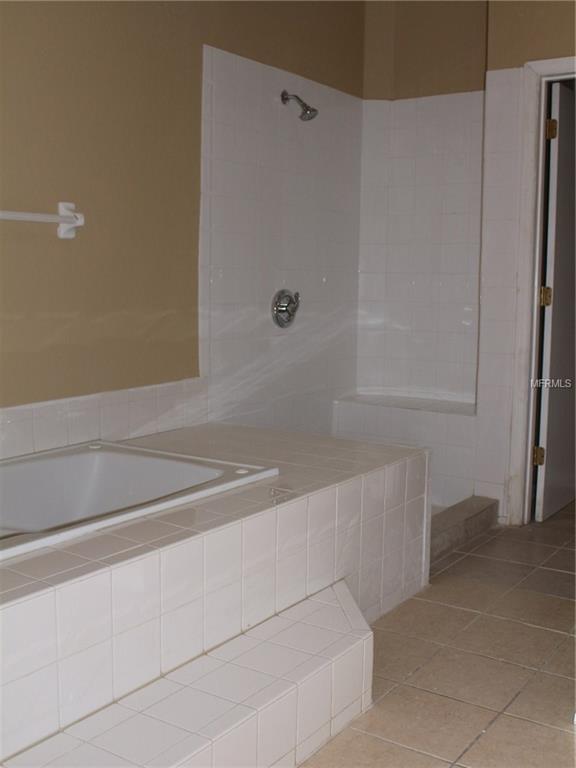 329 ORCHID DRIVE, DAVENPORT, Florida 33897, 4 Bedrooms Bedrooms, 6 Rooms Rooms,3 BathroomsBathrooms,Residential,For sale,ORCHID,O5552277