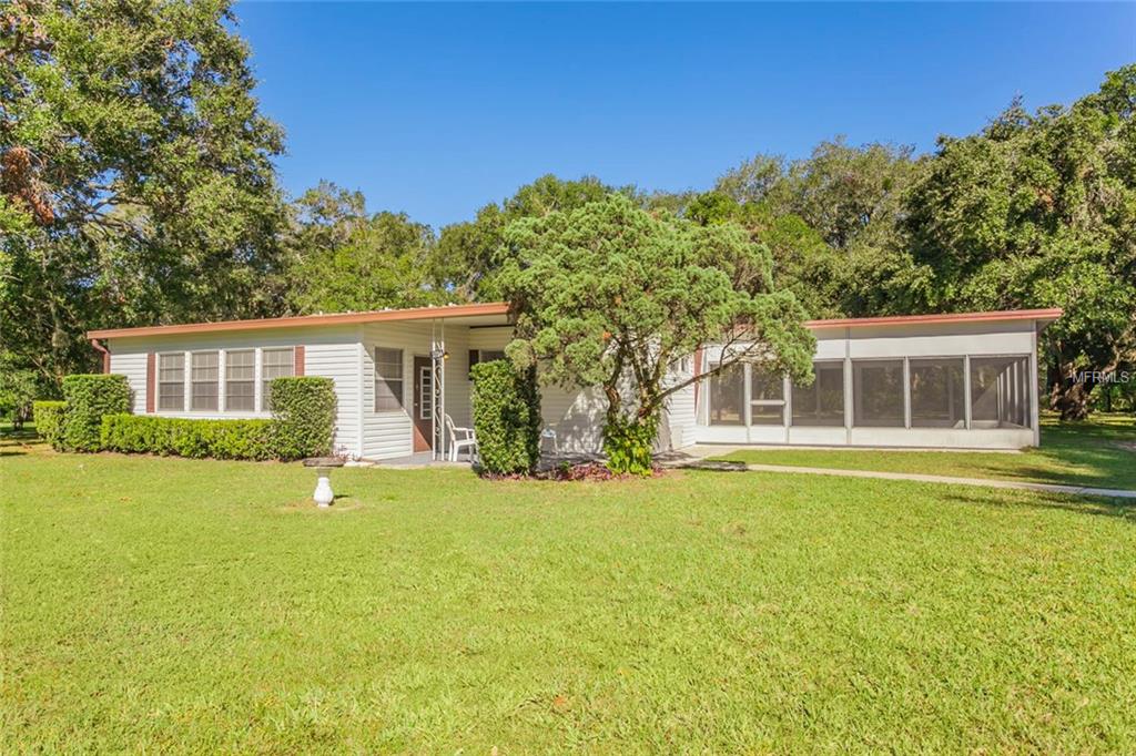 3778 E COUNTY ROAD 466, OXFORD, Florida 34484, 3 Bedrooms Bedrooms, ,2 BathroomsBathrooms,Rental,For Rent,COUNTY ROAD 466,G4852426