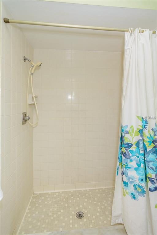 211 LOTUS DRIVE, SAFETY HARBOR, Florida 34695, 3 Bedrooms Bedrooms, 9 Rooms Rooms,2 BathroomsBathrooms,Residential,For sale,LOTUS,U7844783