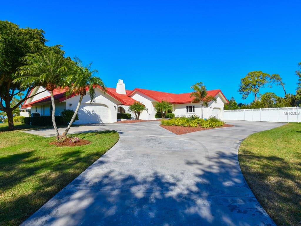 457 YACHT HARBOR DRIVE, OSPREY, Florida 34229, 5 Bedrooms Bedrooms, 13 Rooms Rooms,4 BathroomsBathrooms,Residential,For sale,YACHT HARBOR,N5916146