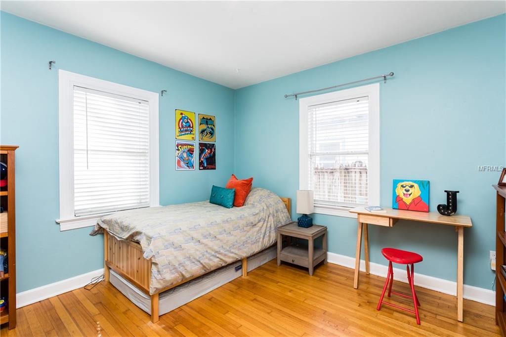 1316 OREGON STREET, ORLANDO, Florida 32803, 3 Bedrooms Bedrooms, 7 Rooms Rooms,2 BathroomsBathrooms,Residential,For sale,OREGON,O5560945