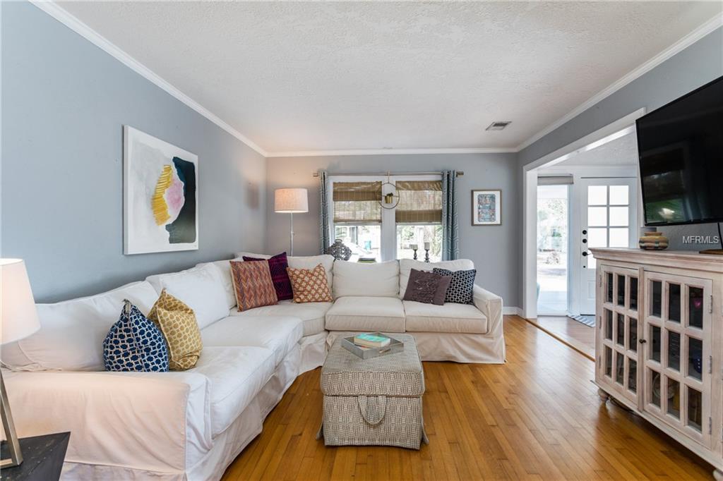 1316 OREGON STREET, ORLANDO, Florida 32803, 3 Bedrooms Bedrooms, 7 Rooms Rooms,2 BathroomsBathrooms,Residential,For sale,OREGON,O5560945