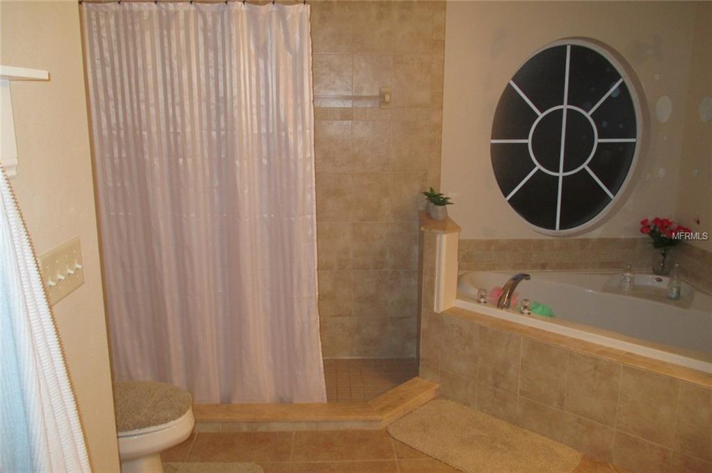 4401 ABACO DRIVE, TAVARES, Florida 32778, 4 Bedrooms Bedrooms, 7 Rooms Rooms,2 BathroomsBathrooms,Residential,For sale,ABACO,G4852718