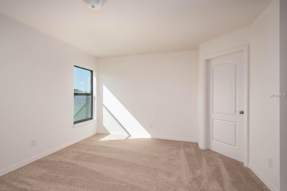 501 RIDGES DRIVE, DUNDEE, Florida 33838, 4 Bedrooms Bedrooms, 6 Rooms Rooms,2 BathroomsBathrooms,Residential,For sale,RIDGES,T2928354