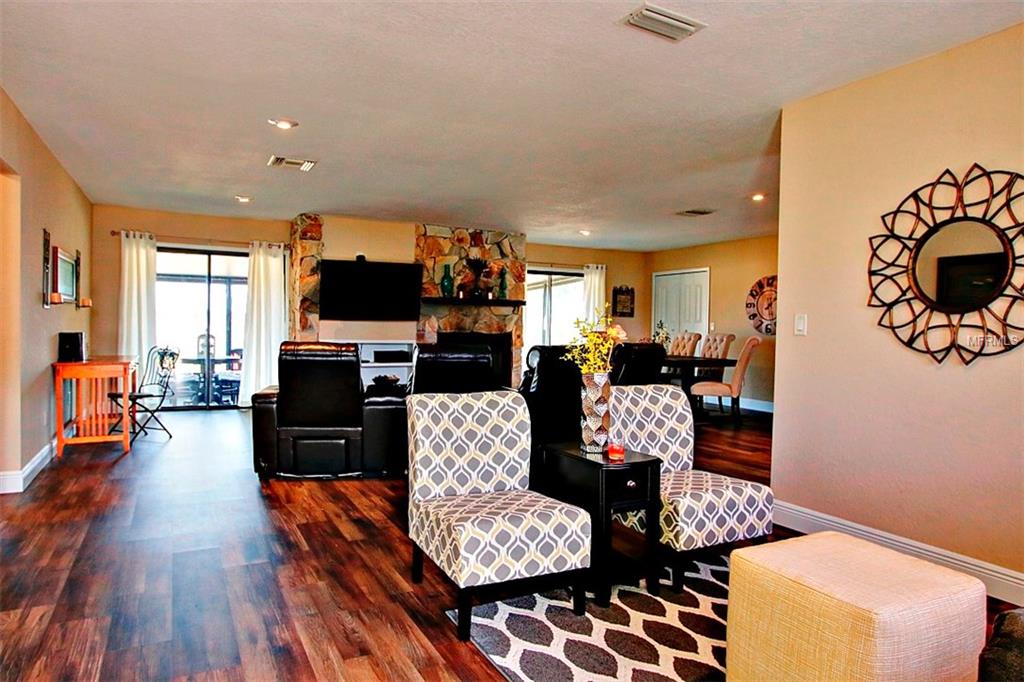 1067 PRESCOTT BOULEVARD, DELTONA, Florida 32738, 3 Bedrooms Bedrooms, 3 Rooms Rooms,2 BathroomsBathrooms,Residential,For sale,PRESCOTT,O5561850