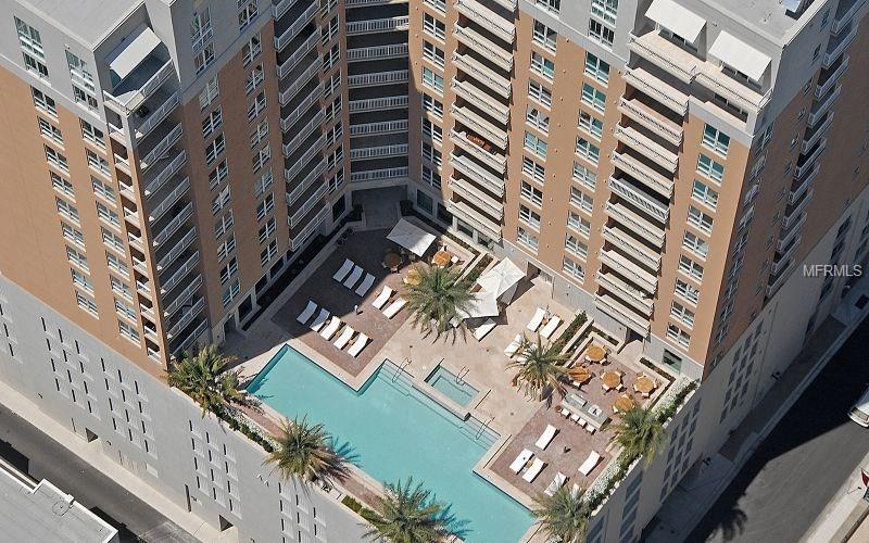 1350 MAIN STREET, SARASOTA, Florida 34236, 2 Bedrooms Bedrooms, 5 Rooms Rooms,2 BathroomsBathrooms,Residential,For sale,MAIN,A4173850