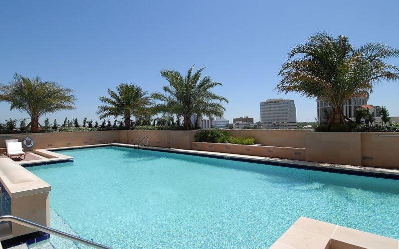 1350 MAIN STREET, SARASOTA, Florida 34236, 2 Bedrooms Bedrooms, 5 Rooms Rooms,2 BathroomsBathrooms,Residential,For sale,MAIN,A4173850