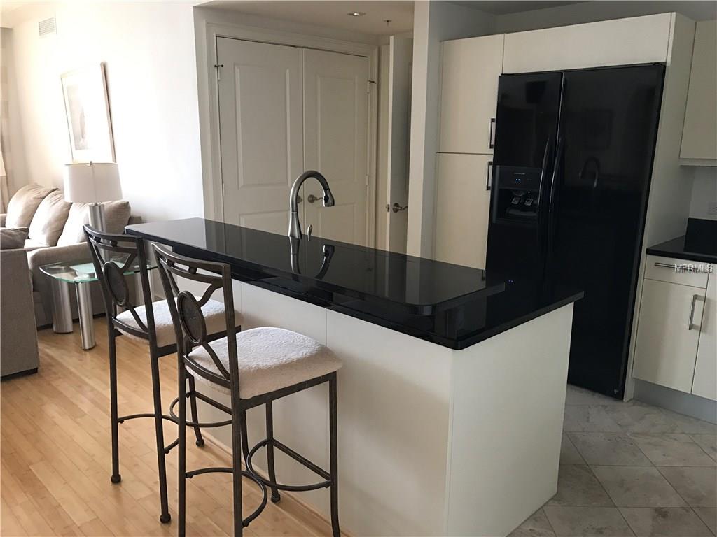 1350 MAIN STREET, SARASOTA, Florida 34236, 2 Bedrooms Bedrooms, 5 Rooms Rooms,2 BathroomsBathrooms,Residential,For sale,MAIN,A4173850