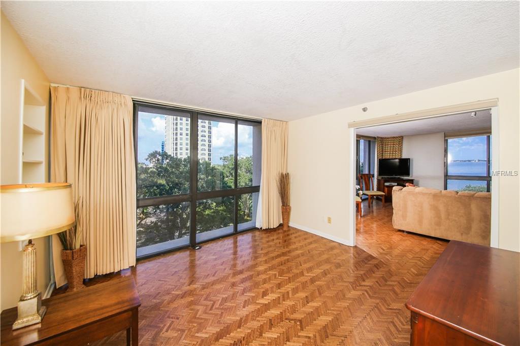 3301 BAYSHORE BOULEVARD, TAMPA, Florida 33629, 3 Bedrooms Bedrooms, 6 Rooms Rooms,2 BathroomsBathrooms,Residential,For sale,BAYSHORE,T2905844