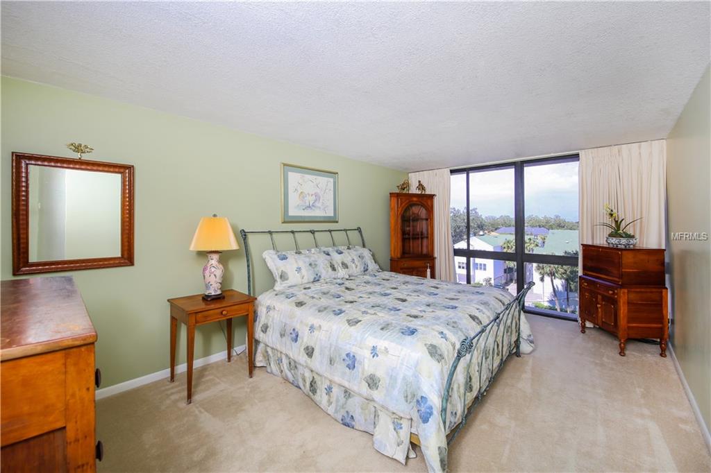 3301 BAYSHORE BOULEVARD, TAMPA, Florida 33629, 3 Bedrooms Bedrooms, 6 Rooms Rooms,2 BathroomsBathrooms,Residential,For sale,BAYSHORE,T2905844