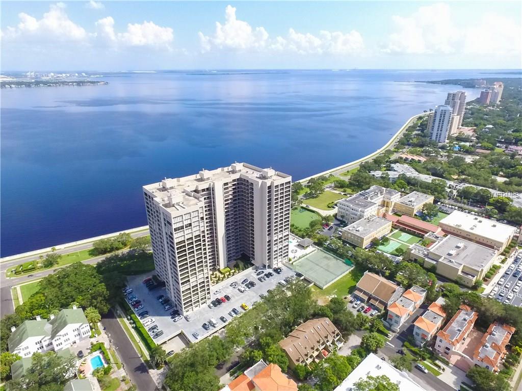 3301 BAYSHORE BOULEVARD, TAMPA, Florida 33629, 3 Bedrooms Bedrooms, 6 Rooms Rooms,2 BathroomsBathrooms,Residential,For sale,BAYSHORE,T2905844