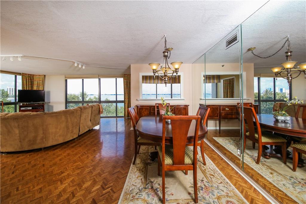 3301 BAYSHORE BOULEVARD, TAMPA, Florida 33629, 3 Bedrooms Bedrooms, 6 Rooms Rooms,2 BathroomsBathrooms,Residential,For sale,BAYSHORE,T2905844