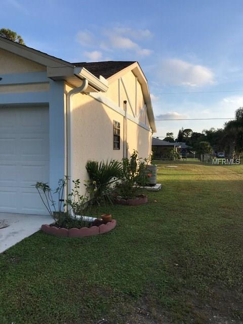 18197 LAKE WORTH BOULEVARD, PORT CHARLOTTE, Florida 33948, 3 Bedrooms Bedrooms, 5 Rooms Rooms,2 BathroomsBathrooms,Residential,For sale,LAKE WORTH,C7244564