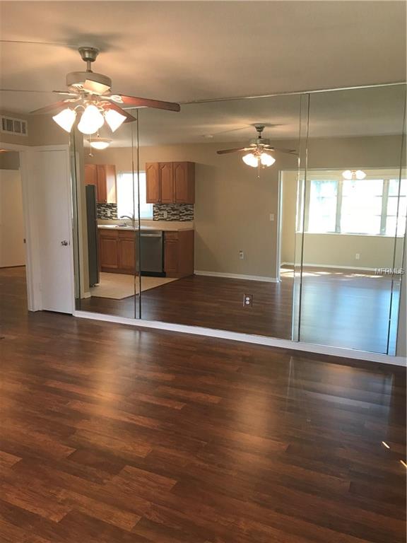 6015 LILLI WAY, BRADENTON, Florida 34207, 1 Bedroom Bedrooms, 4 Rooms Rooms,1 BathroomBathrooms,Residential,For sale,LILLI,A4200958