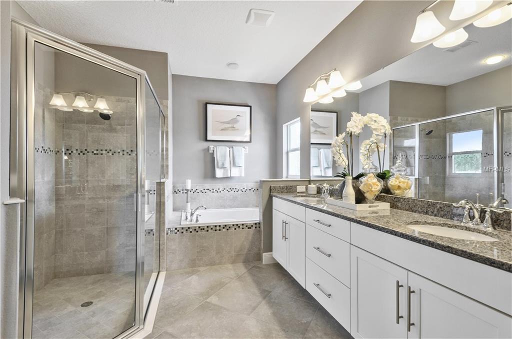 915 GLAZEBROOK LOOP, ORANGE CITY, Florida 32763, 4 Bedrooms Bedrooms, 10 Rooms Rooms,2 BathroomsBathrooms,Residential,For sale,GLAZEBROOK,W7636713