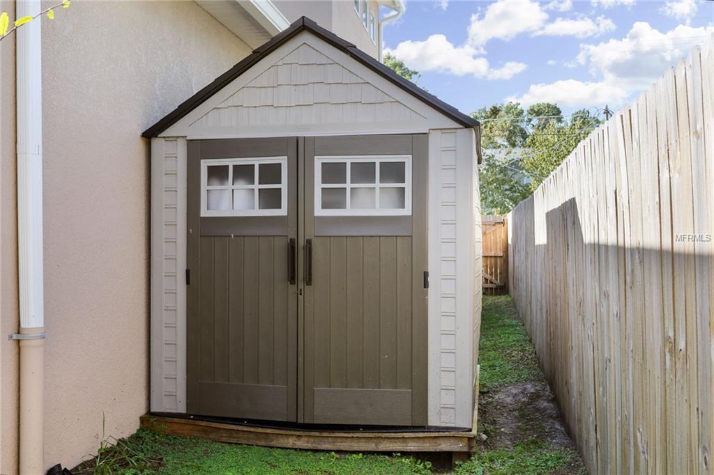 7112 S SPARKMAN STREET, TAMPA, Florida 33616, 4 Bedrooms Bedrooms, 9 Rooms Rooms,3 BathroomsBathrooms,Residential,For sale,SPARKMAN,T2924063