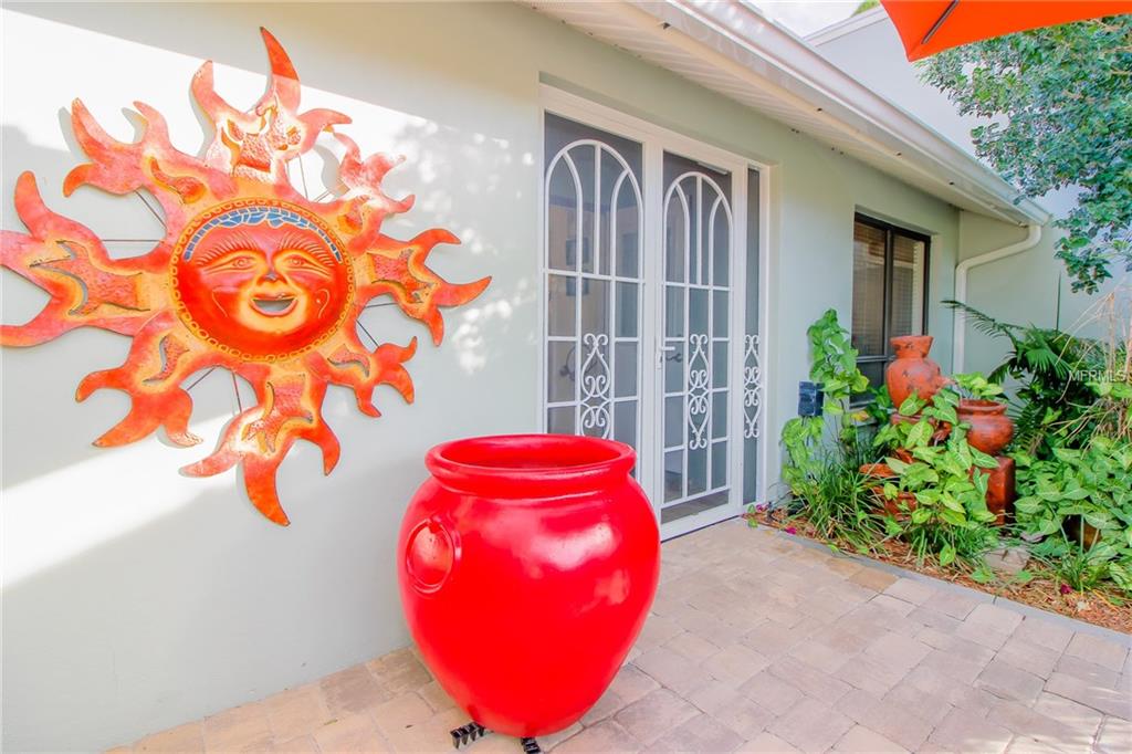 3931 COUNTRY VIEW LANE, SARASOTA, Florida 34233, 3 Bedrooms Bedrooms, 6 Rooms Rooms,2 BathroomsBathrooms,Residential,For sale,COUNTRY VIEW,A4207892