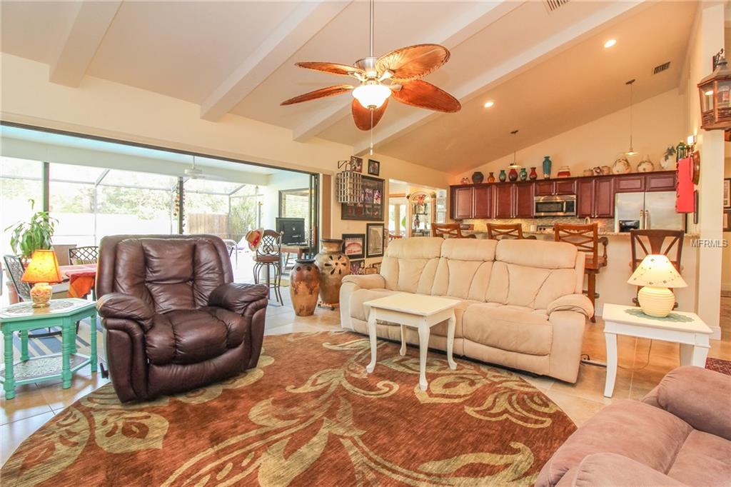 3931 COUNTRY VIEW LANE, SARASOTA, Florida 34233, 3 Bedrooms Bedrooms, 6 Rooms Rooms,2 BathroomsBathrooms,Residential,For sale,COUNTRY VIEW,A4207892
