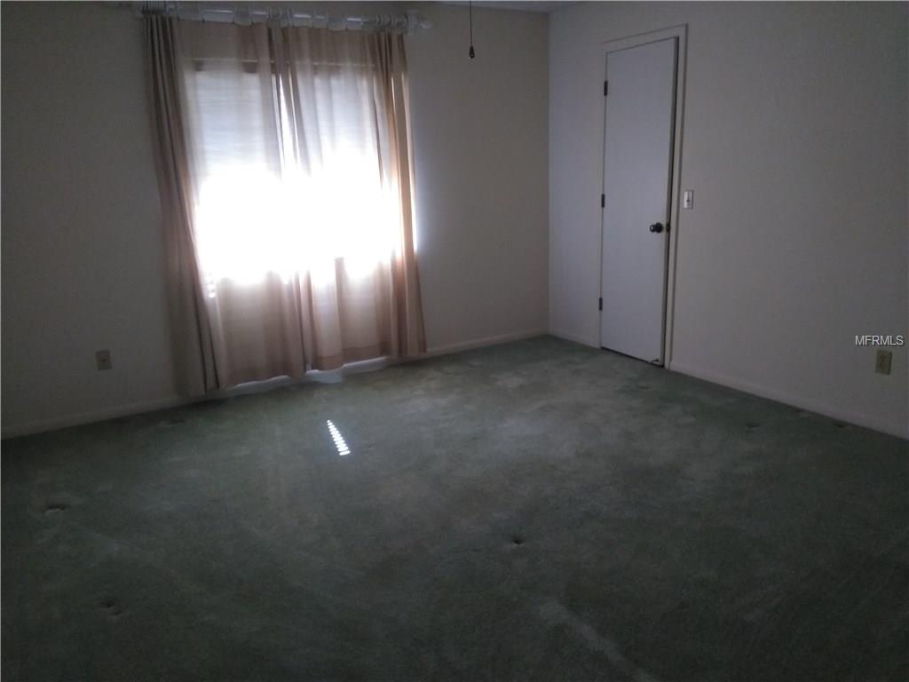 843 SWEETBRIER DRIVE, DELTONA, Florida 32725, 3 Bedrooms Bedrooms, 7 Rooms Rooms,2 BathroomsBathrooms,Residential,For sale,SWEETBRIER,V4722719