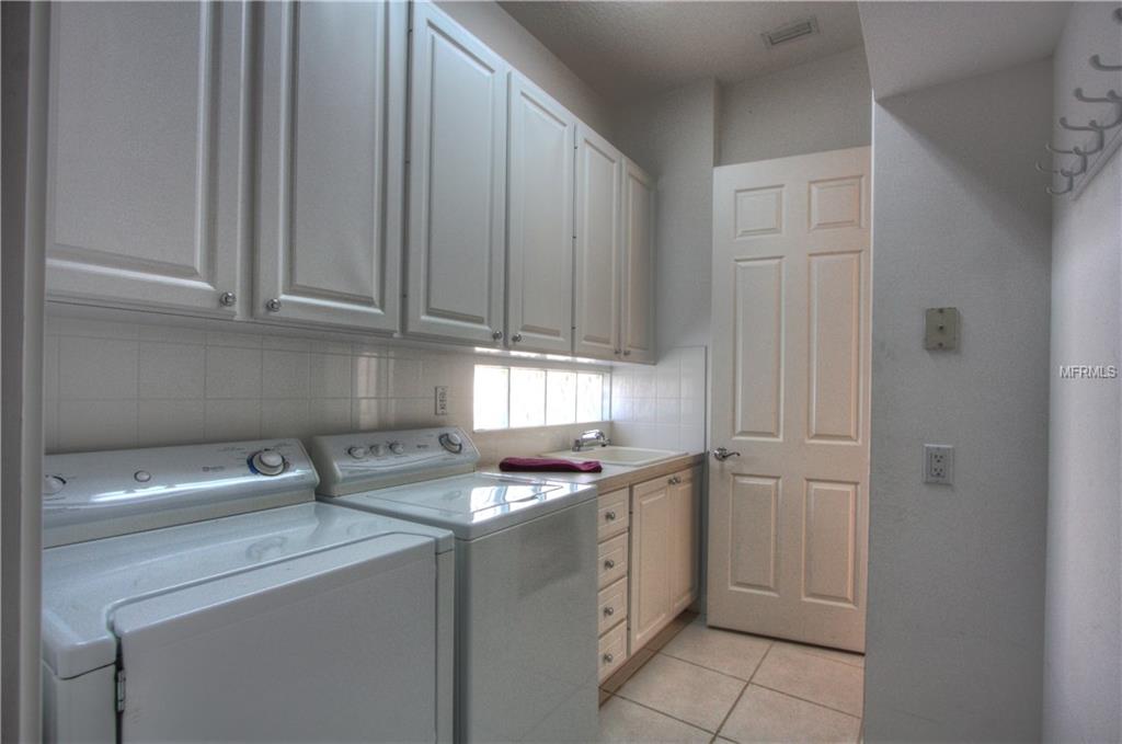 5687 FERRARA DRIVE, SARASOTA, Florida 34238, 3 Bedrooms Bedrooms, 7 Rooms Rooms,3 BathroomsBathrooms,Residential,For sale,FERRARA,A4208975