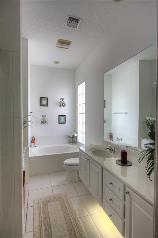5687 FERRARA DRIVE, SARASOTA, Florida 34238, 3 Bedrooms Bedrooms, 7 Rooms Rooms,3 BathroomsBathrooms,Residential,For sale,FERRARA,A4208975