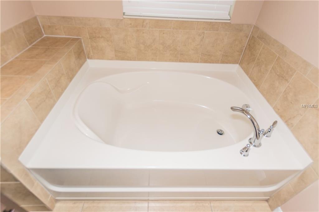 2272 BROOKRIDGE TRAIL, SANFORD, Florida 32773, 3 Bedrooms Bedrooms, 3 Rooms Rooms,2 BathroomsBathrooms,Residential,For sale,BROOKRIDGE,T2928470