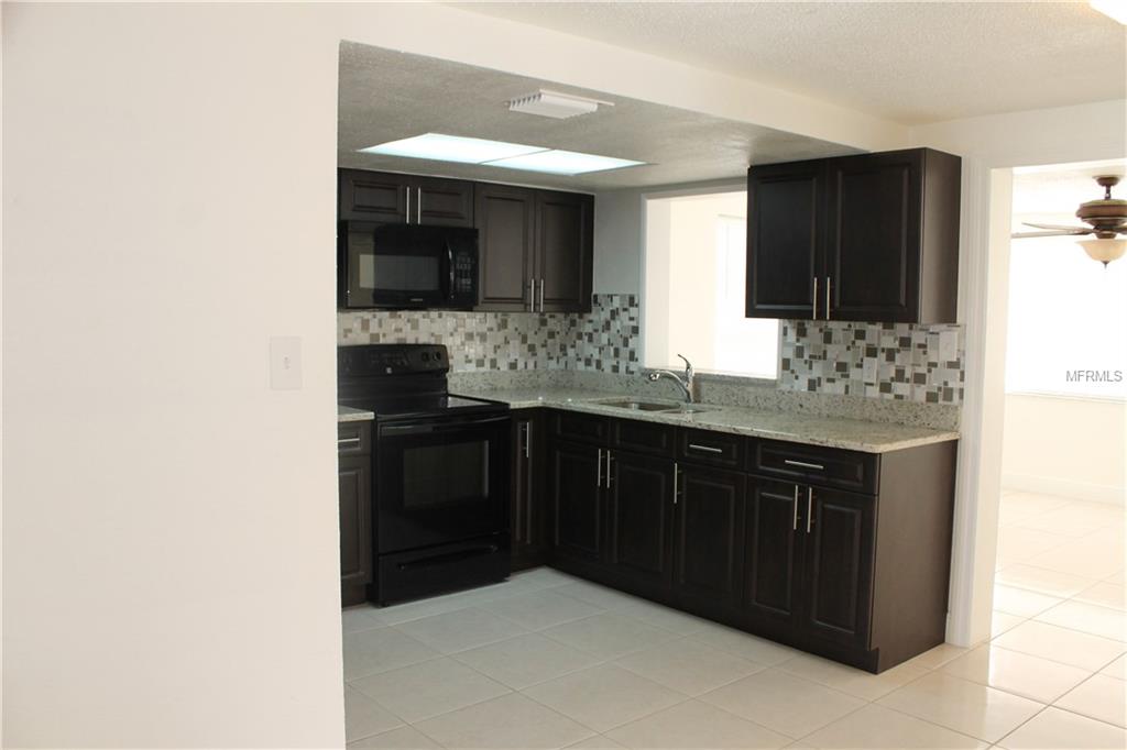 9140 CHANTILLY LANE, PORT RICHEY, Florida 34668, 2 Bedrooms Bedrooms, 6 Rooms Rooms,2 BathroomsBathrooms,Residential,For sale,CHANTILLY,T2928586