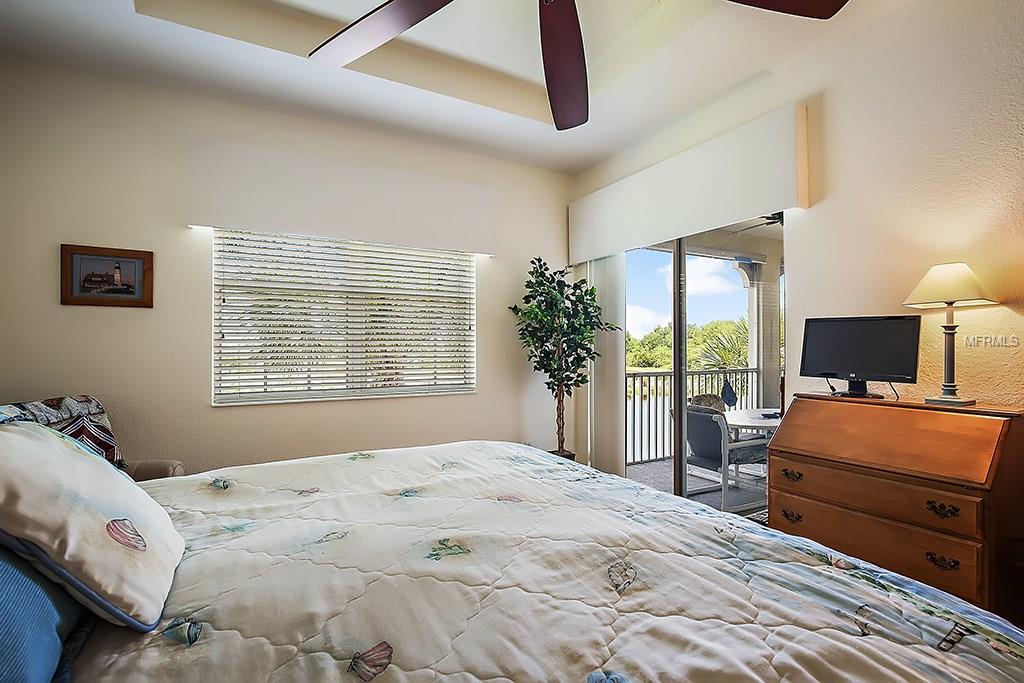 1435 EMERALD DUNES DRIVE, SUN CITY CENTER, Florida 33573, 3 Bedrooms Bedrooms, 6 Rooms Rooms,2 BathroomsBathrooms,Residential,For sale,EMERALD DUNES,T2888388