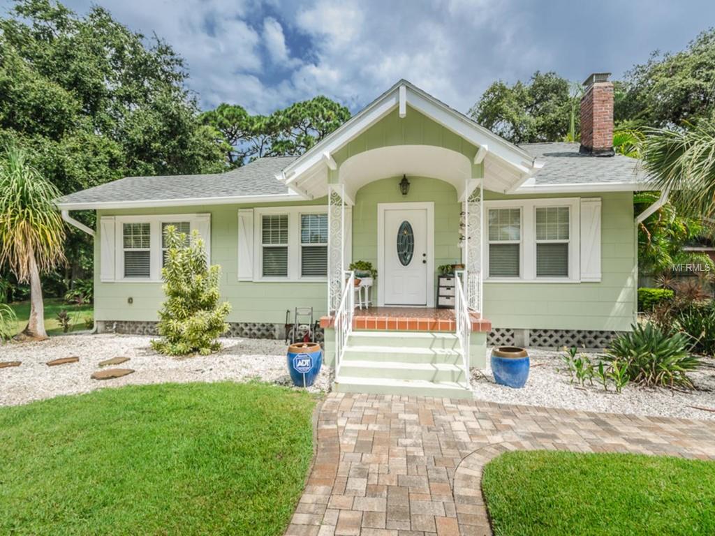 210 GARDEN CIRCLE N, DUNEDIN, Florida 34698, 3 Bedrooms Bedrooms, 4 Rooms Rooms,2 BathroomsBathrooms,Residential,For sale,GARDEN,U7830111