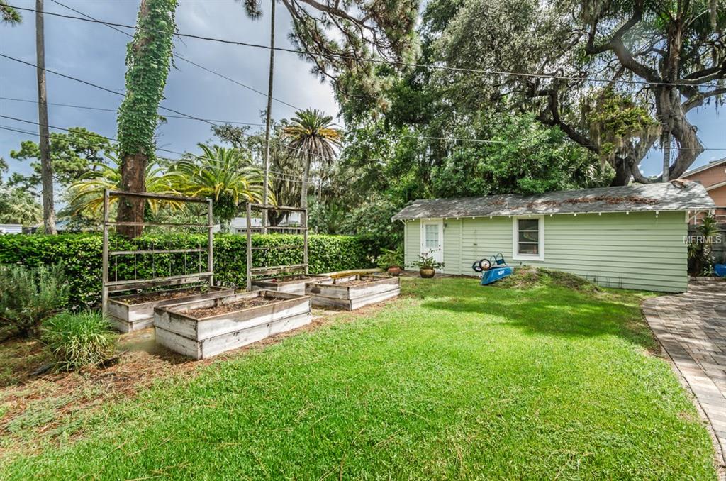210 GARDEN CIRCLE N, DUNEDIN, Florida 34698, 3 Bedrooms Bedrooms, 4 Rooms Rooms,2 BathroomsBathrooms,Residential,For sale,GARDEN,U7830111