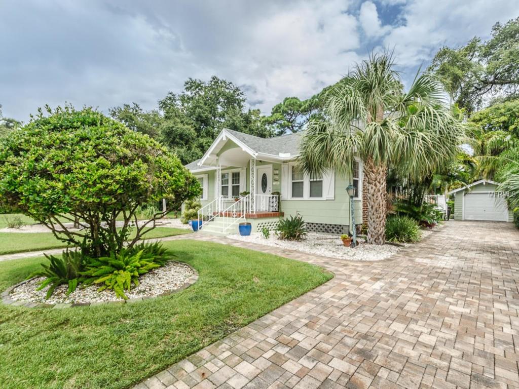210 GARDEN CIRCLE N, DUNEDIN, Florida 34698, 3 Bedrooms Bedrooms, 4 Rooms Rooms,2 BathroomsBathrooms,Residential,For sale,GARDEN,U7830111