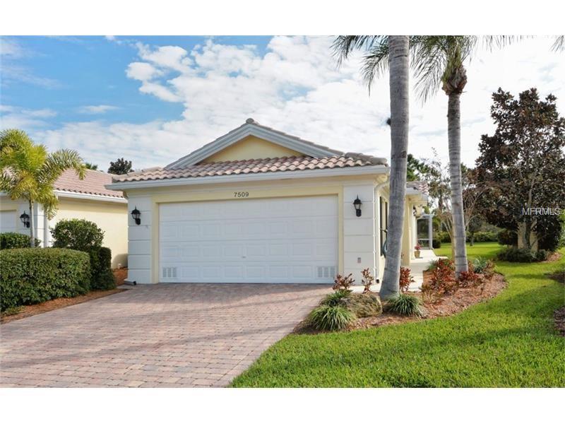 7509 RENATO COURT, SARASOTA, Florida 34238, 2 Bedrooms Bedrooms, 6 Rooms Rooms,2 BathroomsBathrooms,Rental,Short-term,RENATO,A4210106