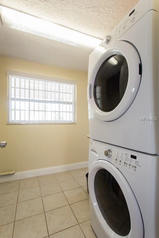 1500 OHIO AVENUE NE, ST PETERSBURG, Florida 33703, 4 Bedrooms Bedrooms, 6 Rooms Rooms,2 BathroomsBathrooms,Residential,For sale,OHIO,U7840650
