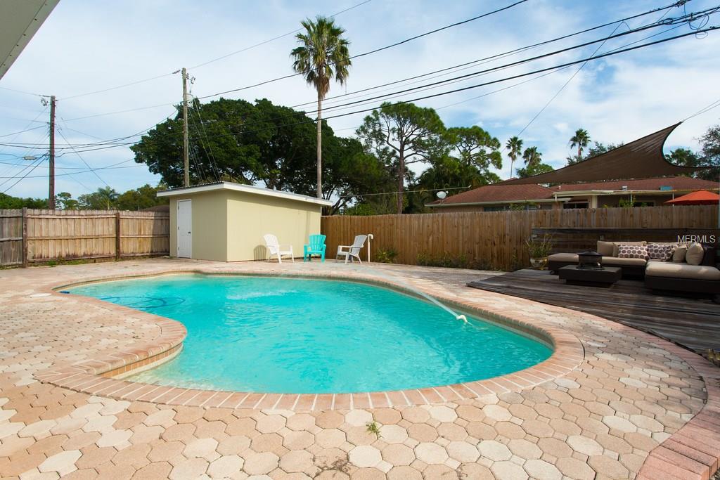 1500 OHIO AVENUE NE, ST PETERSBURG, Florida 33703, 4 Bedrooms Bedrooms, 6 Rooms Rooms,2 BathroomsBathrooms,Residential,For sale,OHIO,U7840650