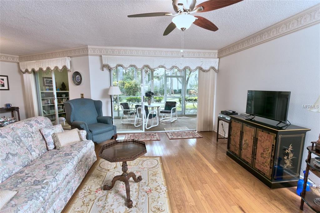 6101 34TH STREET W, BRADENTON, Florida 34210, 3 Bedrooms Bedrooms, 9 Rooms Rooms,2 BathroomsBathrooms,Residential,For sale,34TH,A4204661