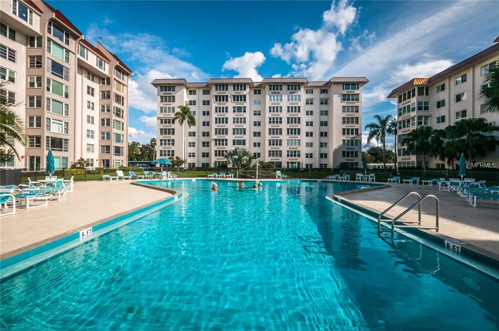 632 EDGEWATER DRIVE, DUNEDIN, Florida 34698, 2 Bedrooms Bedrooms, 5 Rooms Rooms,2 BathroomsBathrooms,Residential,For sale,EDGEWATER,U7842689