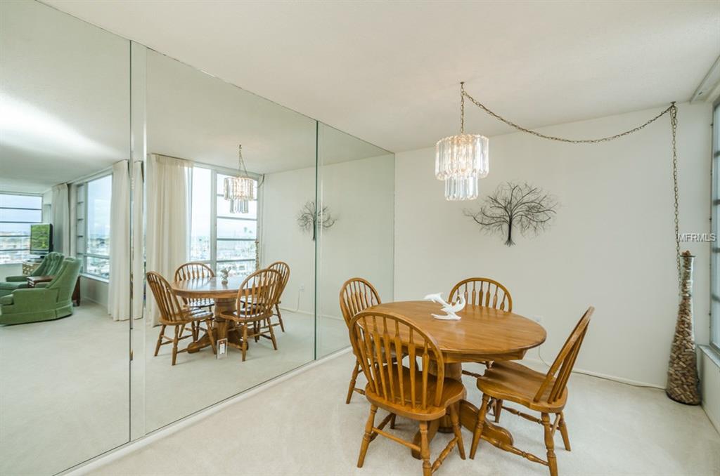 632 EDGEWATER DRIVE, DUNEDIN, Florida 34698, 2 Bedrooms Bedrooms, 5 Rooms Rooms,2 BathroomsBathrooms,Residential,For sale,EDGEWATER,U7842689