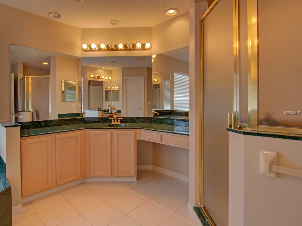 3425 STERLING LAKE CIRCLE, OVIEDO, Florida 32765, 5 Bedrooms Bedrooms, 9 Rooms Rooms,3 BathroomsBathrooms,Residential,For sale,STERLING LAKE,O5555282