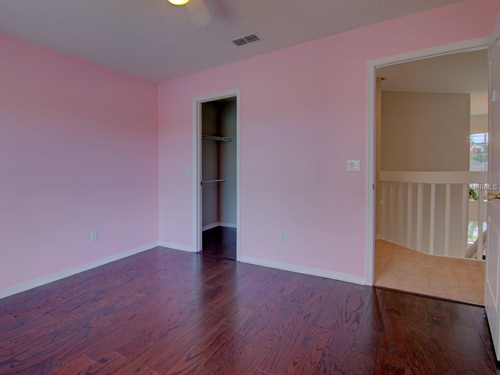 3425 STERLING LAKE CIRCLE, OVIEDO, Florida 32765, 5 Bedrooms Bedrooms, 9 Rooms Rooms,3 BathroomsBathrooms,Residential,For sale,STERLING LAKE,O5555282