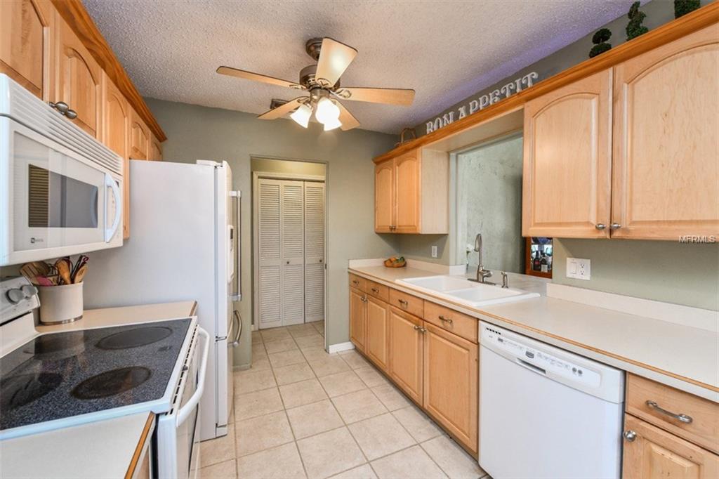 4210 ALTON WAY, SARASOTA, Florida 34232, 3 Bedrooms Bedrooms, 6 Rooms Rooms,2 BathroomsBathrooms,Residential,For sale,ALTON,A4207898