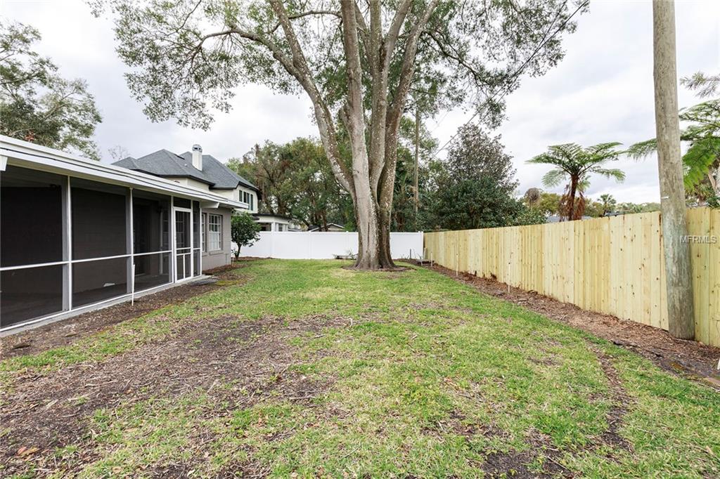 1659 SHAWNEE TRAIL, MAITLAND, Florida 32751, 4 Bedrooms Bedrooms, 9 Rooms Rooms,2 BathroomsBathrooms,Residential,For sale,SHAWNEE,O5559635