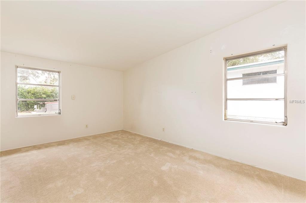 1659 SHAWNEE TRAIL, MAITLAND, Florida 32751, 4 Bedrooms Bedrooms, 9 Rooms Rooms,2 BathroomsBathrooms,Residential,For sale,SHAWNEE,O5559635