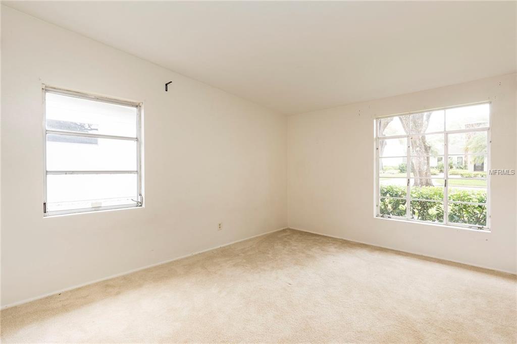 1659 SHAWNEE TRAIL, MAITLAND, Florida 32751, 4 Bedrooms Bedrooms, 9 Rooms Rooms,2 BathroomsBathrooms,Residential,For sale,SHAWNEE,O5559635